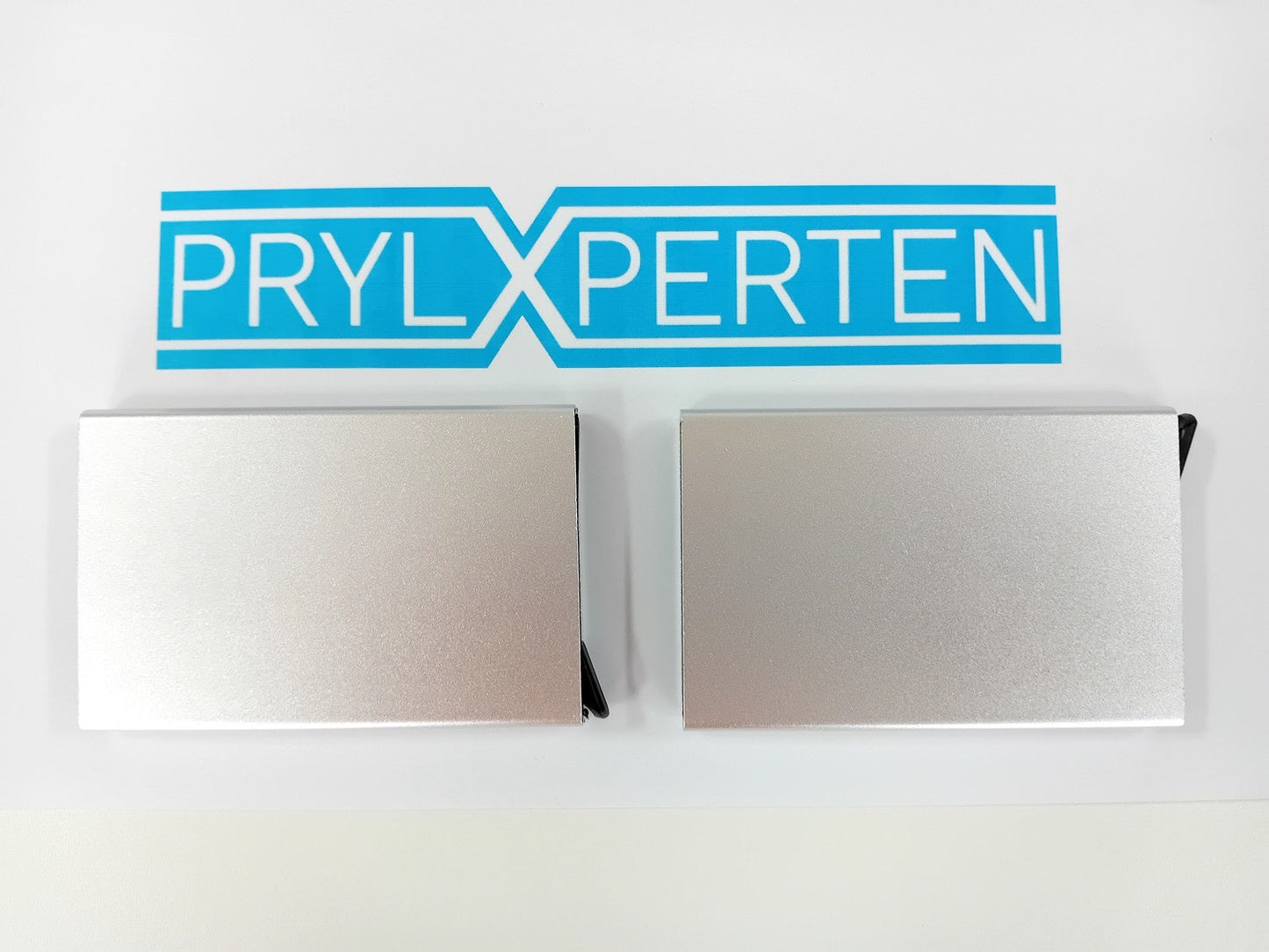 2x Silver korthållare skjuter Fram 5 kort - RFID säker Generic