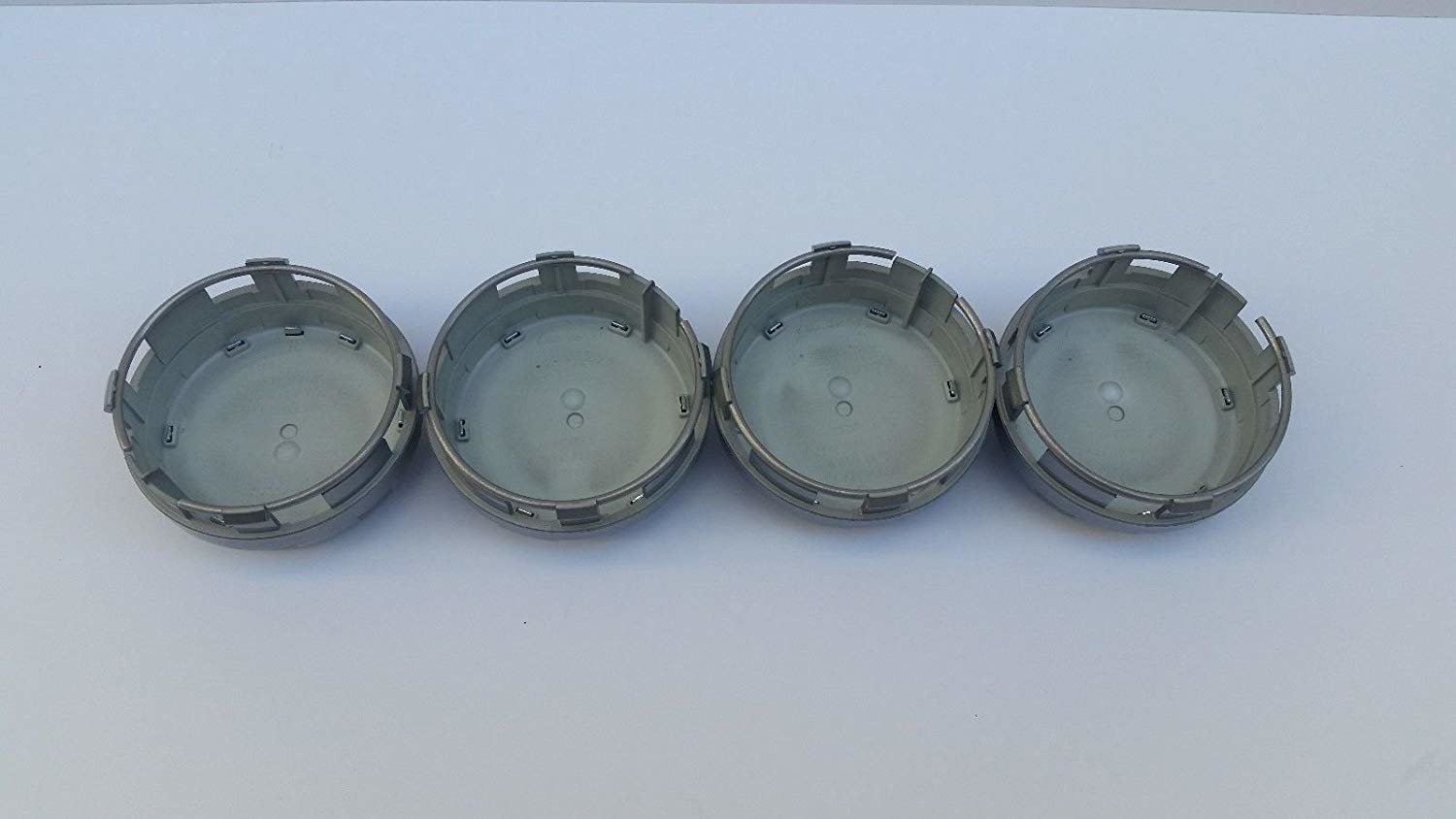 MB33 - 75MM 4-pack Centrumkåpor Mercedes Benz Generic