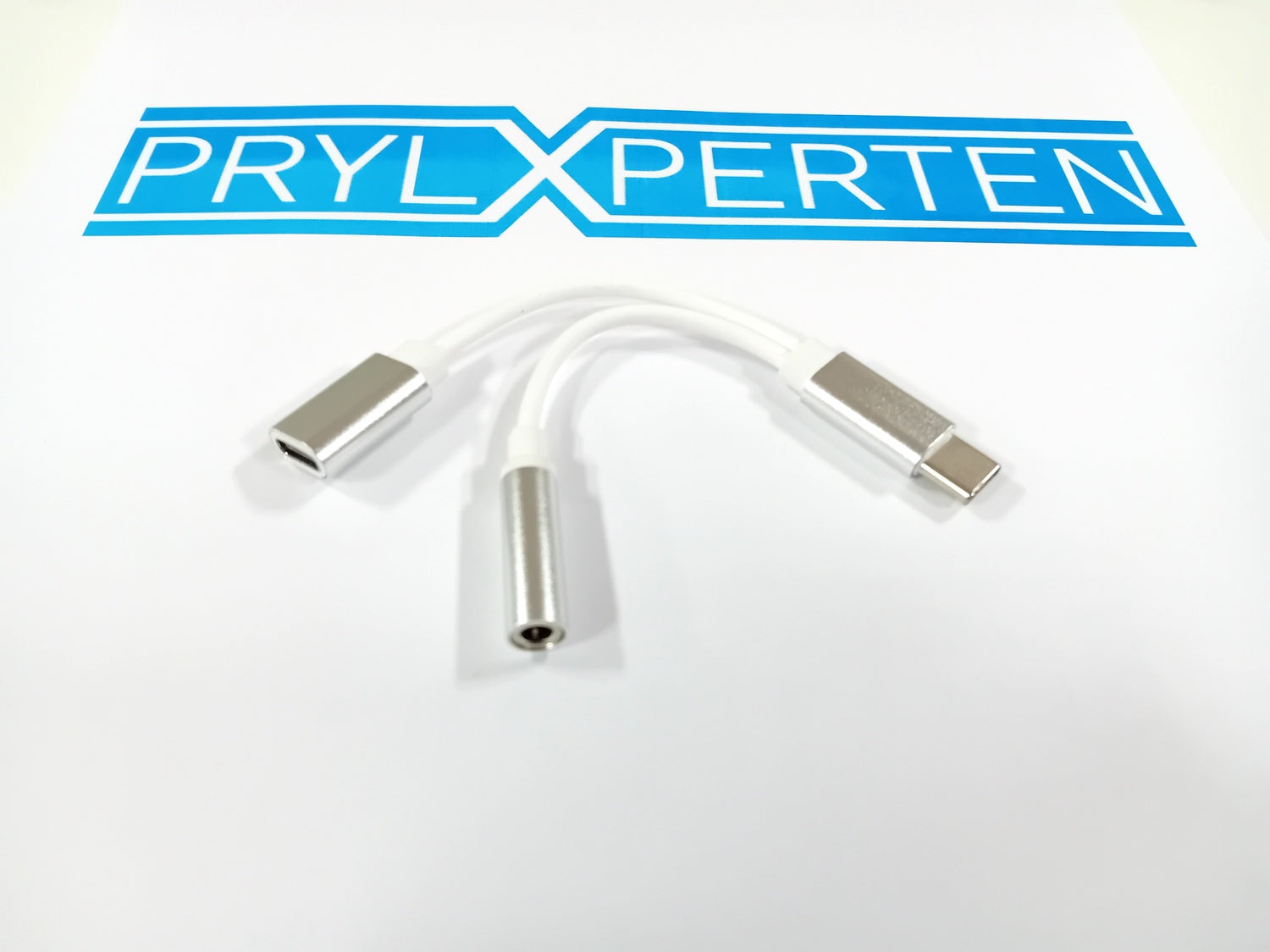 USB C till 1x usb C hona och 1x3.5mm AUX Generic