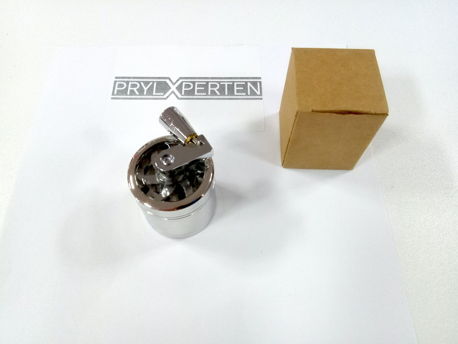 Metal Grinder 4 parts Tobakskvarn Örtkvarn. Generic